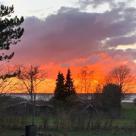 بيت للعطل Cozy With A Beautiful View Tranekær